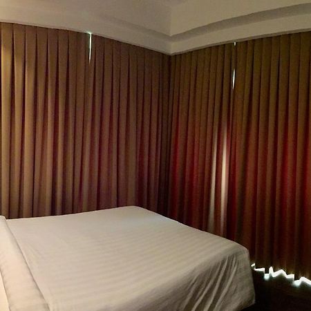 Padgett Place Prime Suites سيبو المظهر الخارجي الصورة