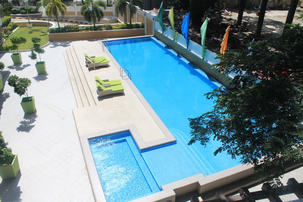 Padgett Place Prime Suites سيبو المظهر الخارجي الصورة