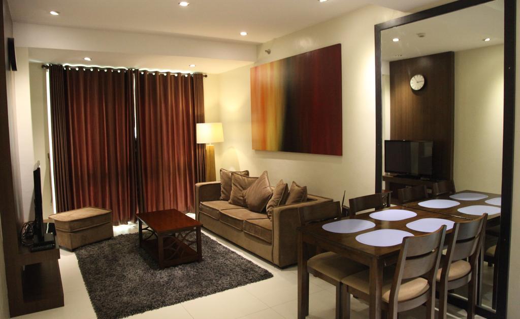 Padgett Place Prime Suites سيبو المظهر الخارجي الصورة