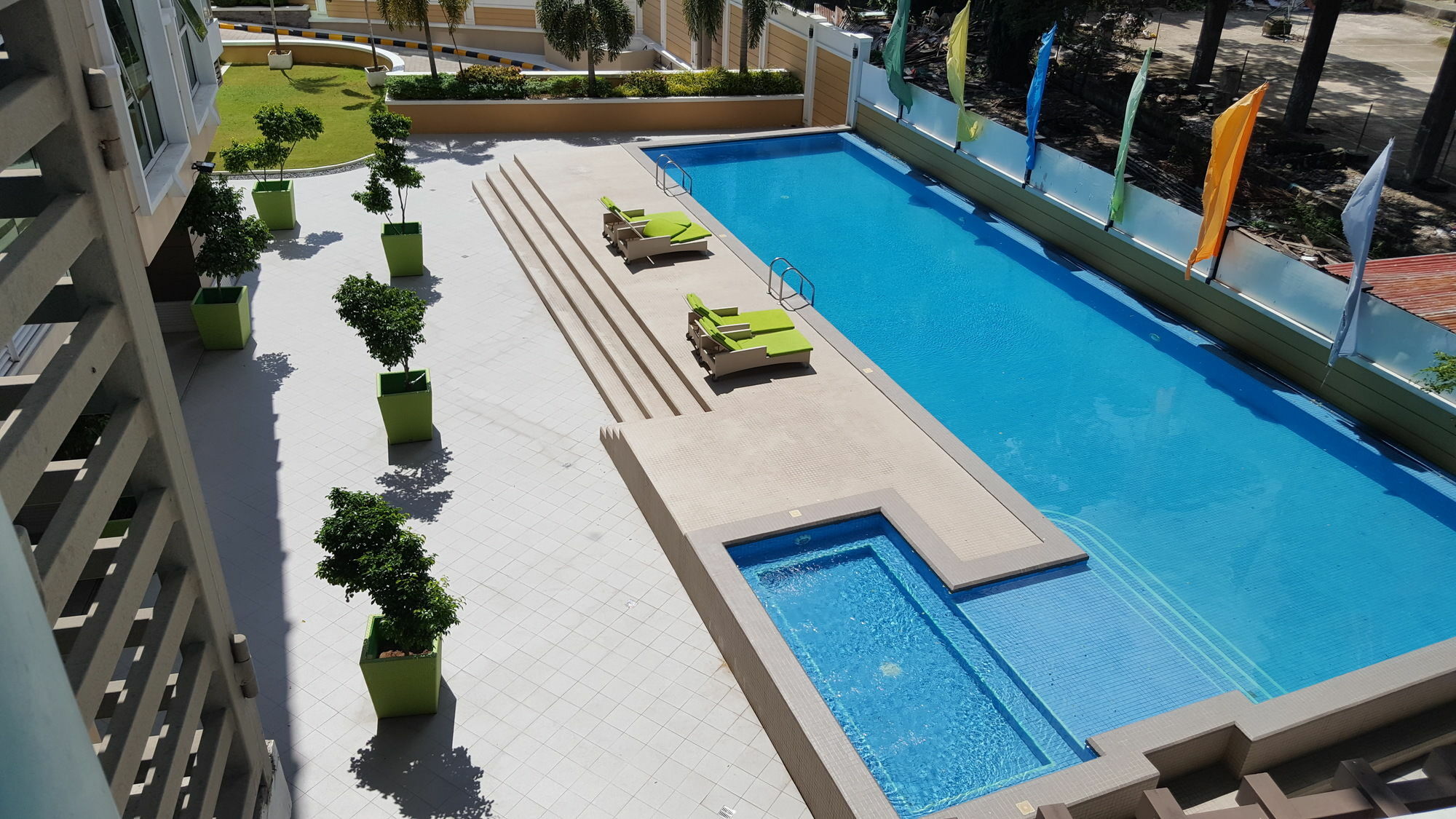 Padgett Place Prime Suites سيبو المظهر الخارجي الصورة